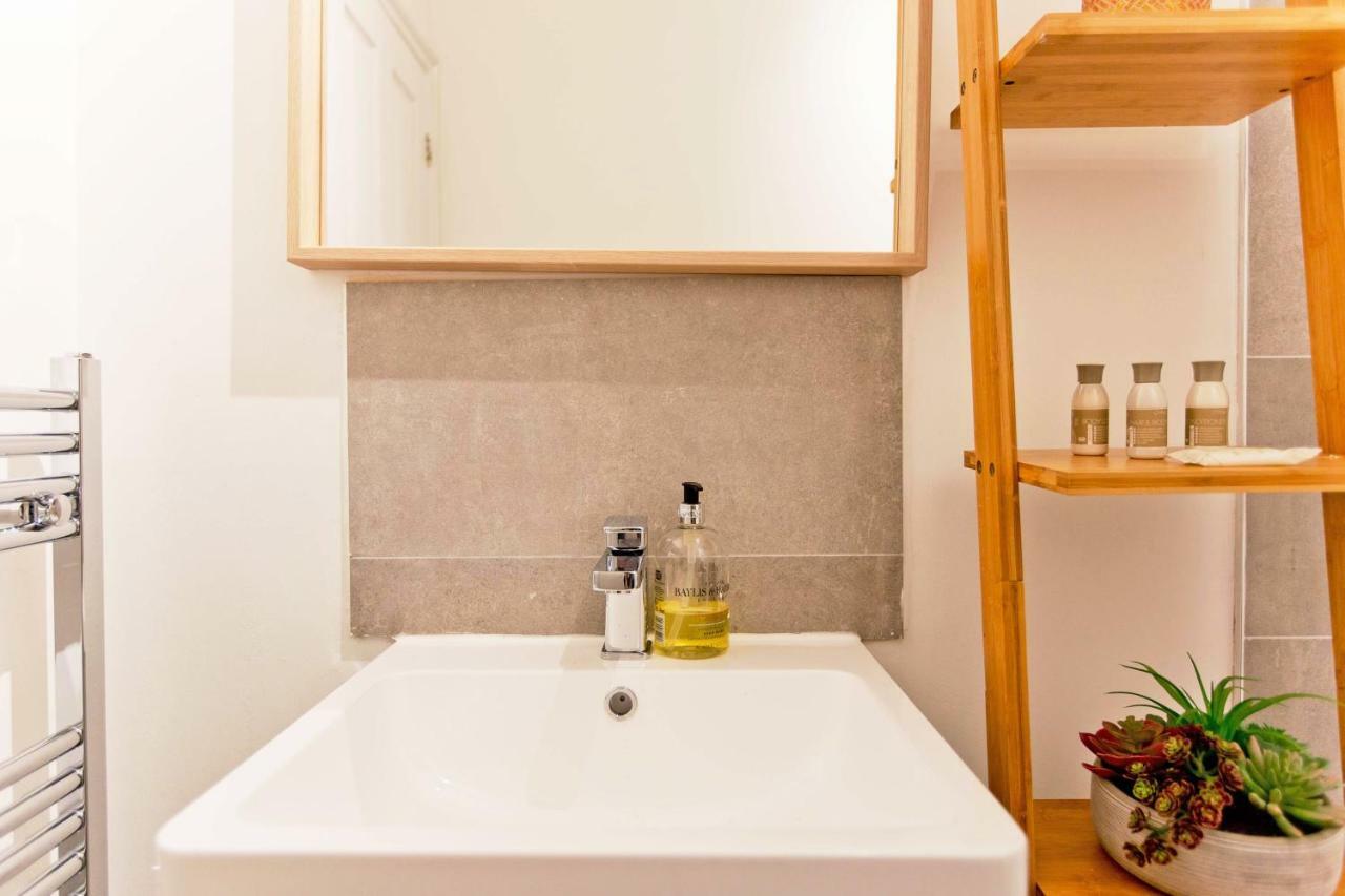 Highbury Fieldway Apartament